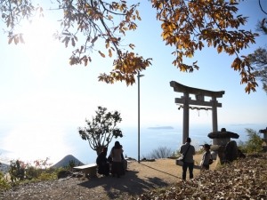 【香川の絶景スポット】天空の鳥居　高屋神社